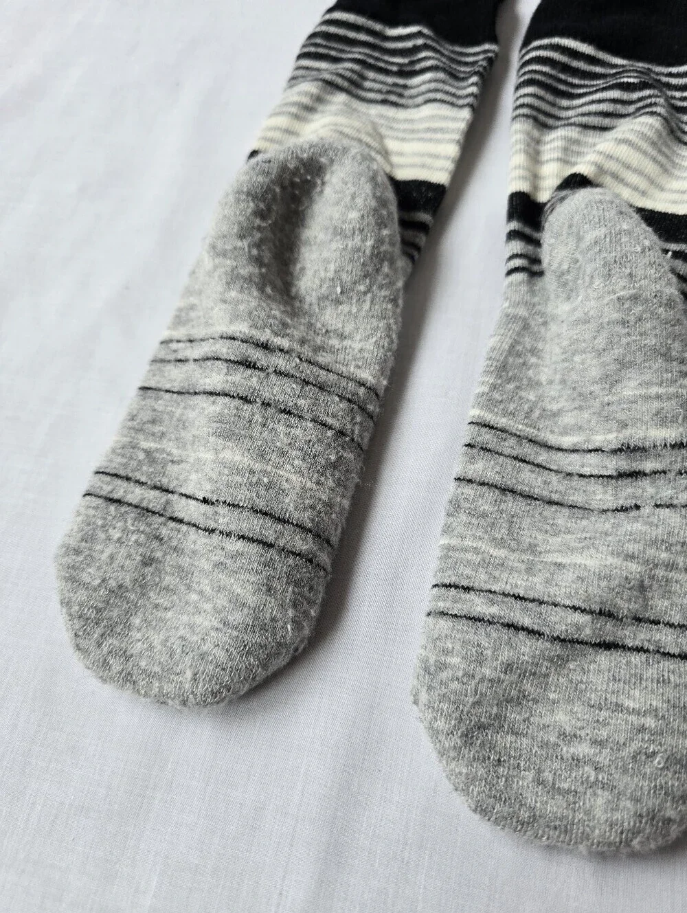Sockwell▪️M/L Easy Does It Black&Gray Striped Crew Wool Socks Diabetic Friendly